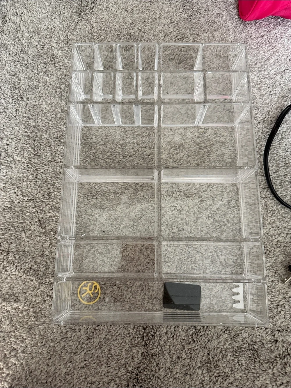 Clear Acrylic Cosmetic and Jewelry Organizer - Transparent